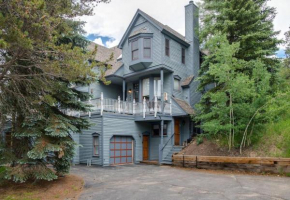 Ridge Retreat Breckenridge Townhome Great Location and Views Breckenridge